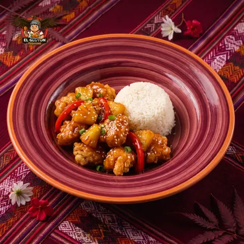 Pollo con Piña
